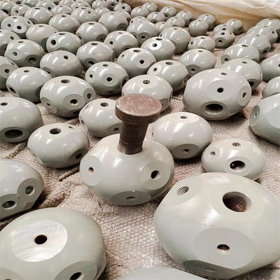 構造屋根ふきのための軽量Q235スペース格子球接合箇所950mm 820mmの屋根