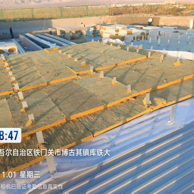 大型コア材料 鉄筋構造支柱板の製造 建設
