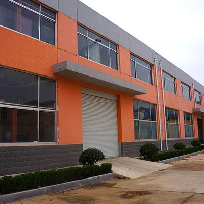 屋内馬術競技場用軽量鉄骨構造建物